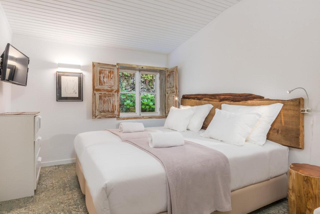 Rabacal Nature Spot Cottage Estreito Da Calheta Luaran gambar
